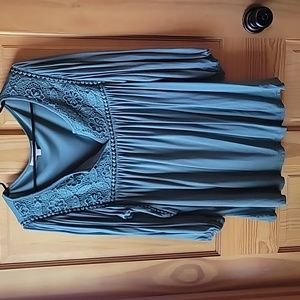 Suzanne Betro 3x olive green top